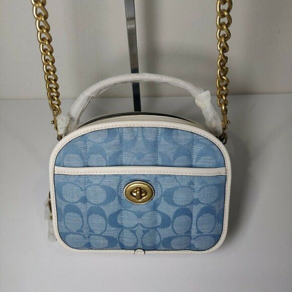 NWT Coach C4688 Lunchbox Top Handle In Signature Chambray With Quilting - Picture 1 of 7